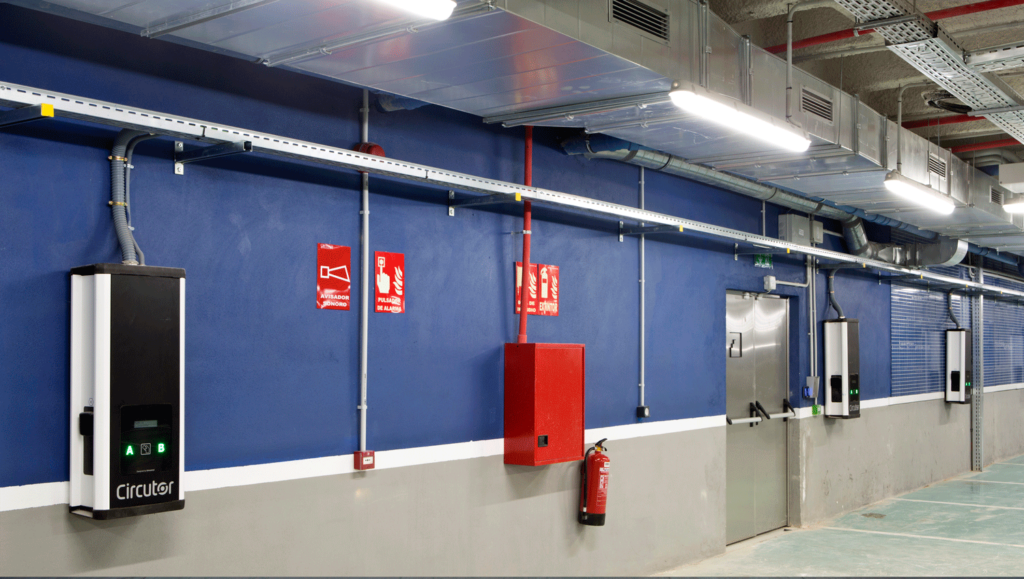 Julian-Camarillo-19-instalaciones