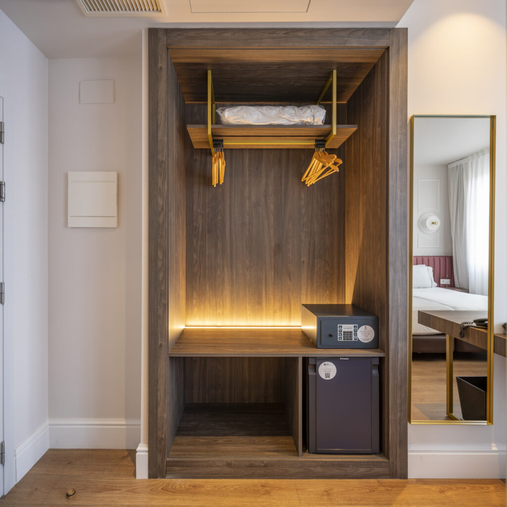 2419_Construcia Exe 149