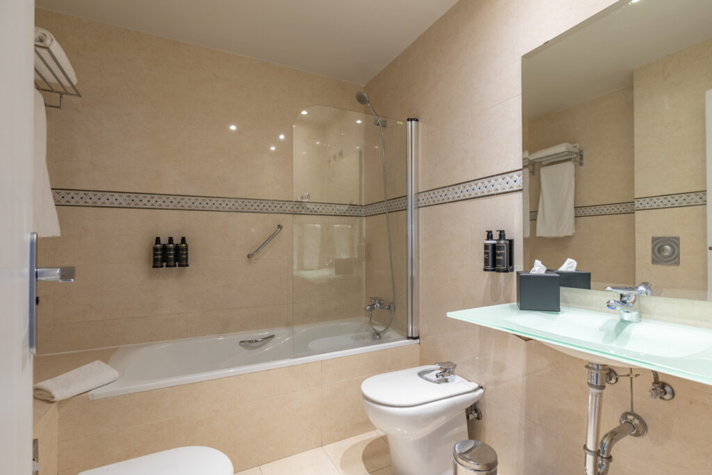 2419_Construcia Exe 187